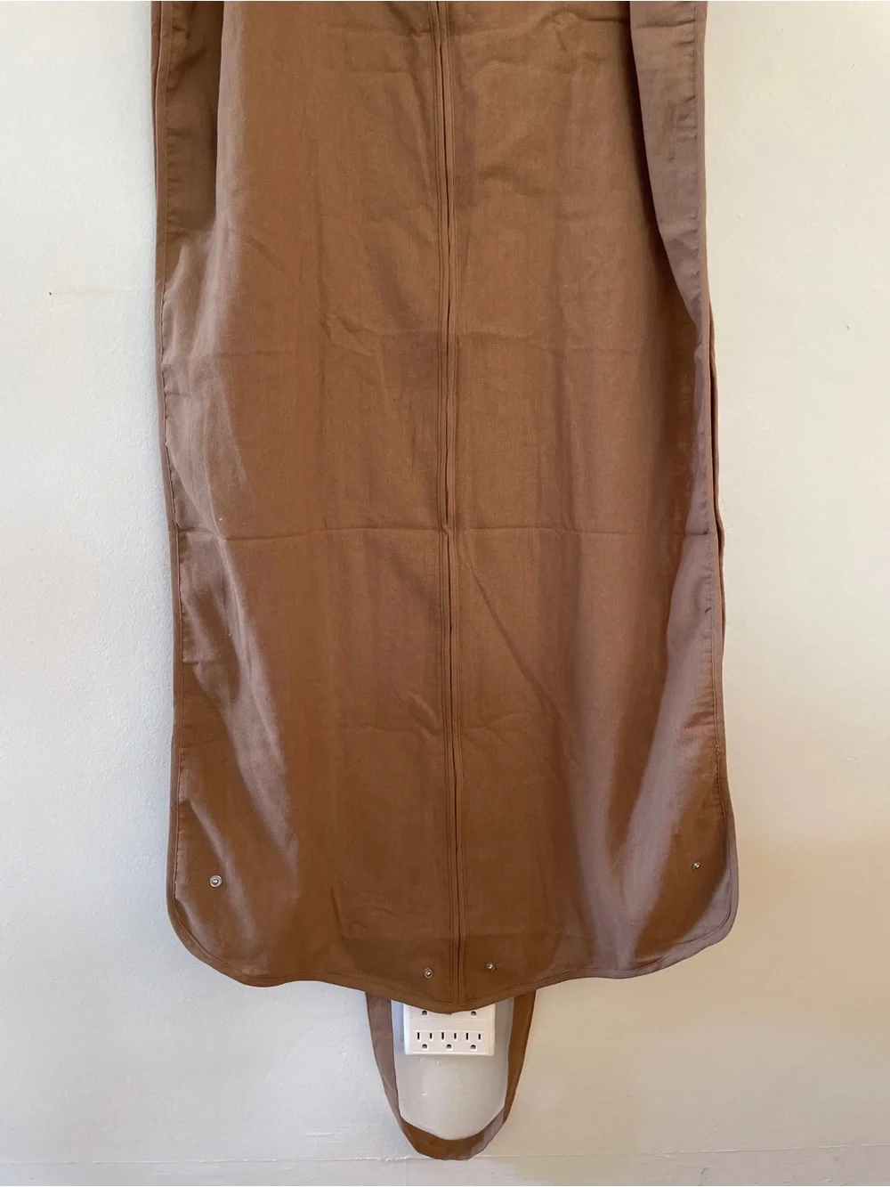 Burberry Garmet Storage Bag Suit Holder Blazer Gown Bag Designer Logo Spell Out
